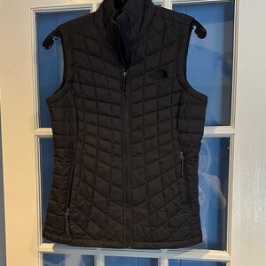 The North Face Women's Dark Quilted Vest